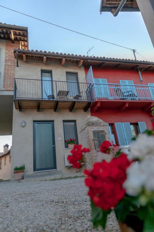 Apartamento Al Centro del Borgo Guarene Exterior foto